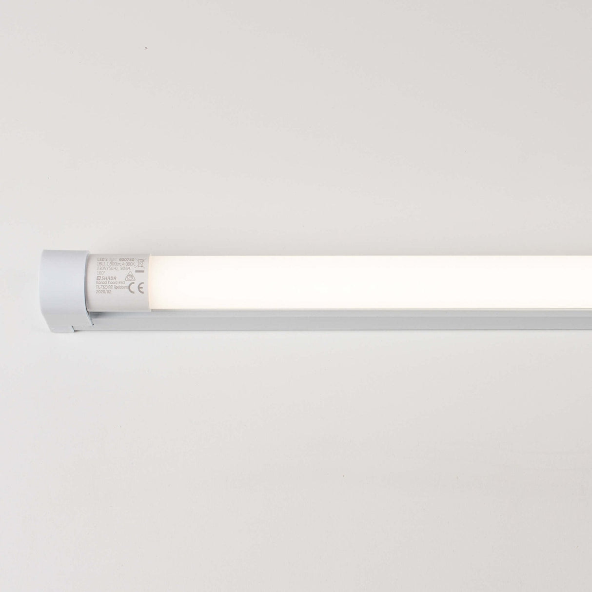 LED TL-armatuur 1900 lumen - 18W - Koelwit 4000K - Vervangbare buis - 120cm - 4 stuks