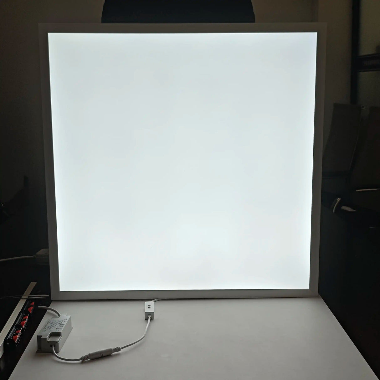 LED paneel 60x60cm 4000lm 4000K IP20 van Blls voor kantoorverlichting