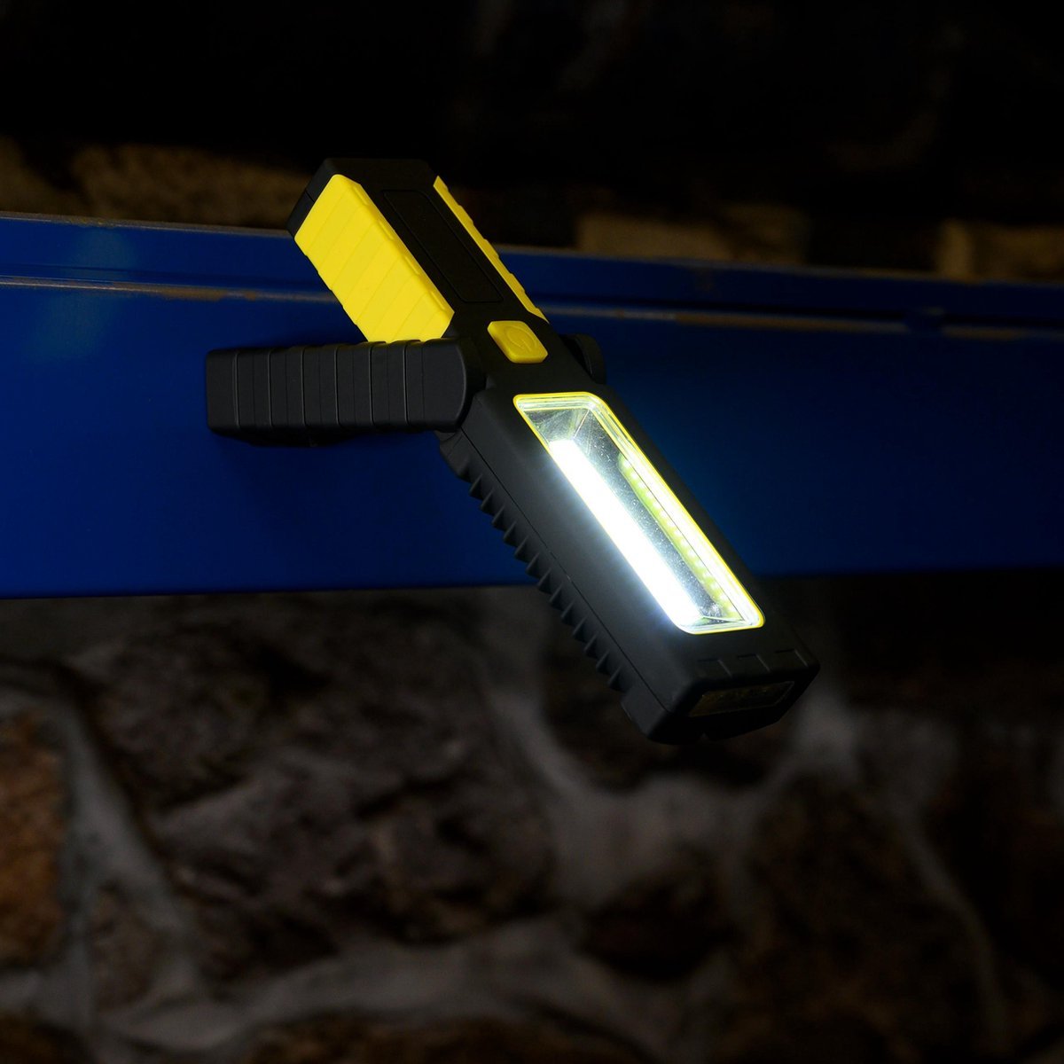 Lampe baladeuse LED portable LED's Work 180 - Avec aimant et crochet - Fonctionne avec des piles
