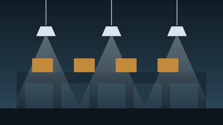 Bedrijfshal met LED high bays boven stellingen