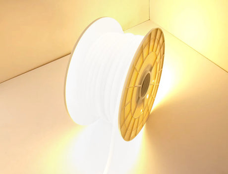 Ruban lumineux LED COB 230 V – Blanc chaud 3000 K – 10 W/m – 1000 lm/m – IP65 – Découpable – Rouleau de 50 m