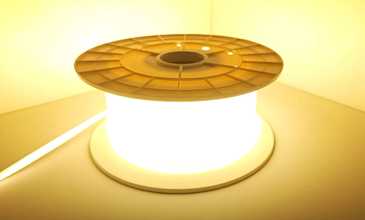 COB LED Lichtslang 230V, Warmwit 3000K, 10W/m, 1000lm/m, IP65, Snijbaar, 50m rol