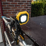 LED Accu werklamp 1500 lumen - Daglichtwit 6000K - Oplaadbaar - Dimbaar - IP54 - Magneet - IK07