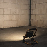 Projecteur de chantier LED's Work 5500 - Pliable et inclinable - Cordon de 3 mètres - IP65 - 30W