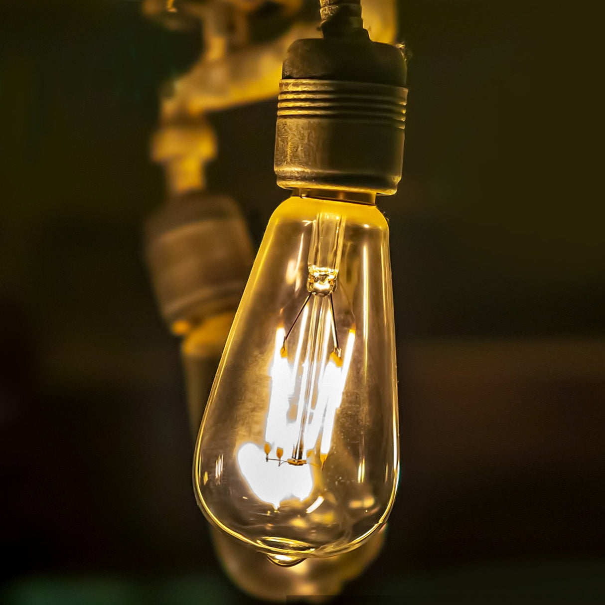 Aigostar LED kooldraadlamp E27 amber met helder licht en vintage design