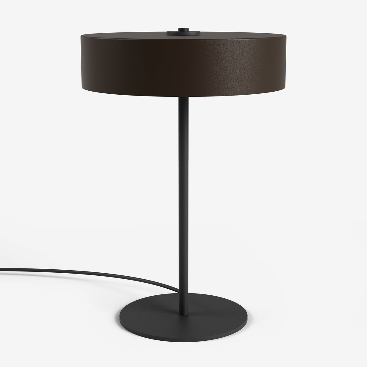 Moderne Studio Monton tafellamp met een ronde bronzen kap en een slanke zwarte voet