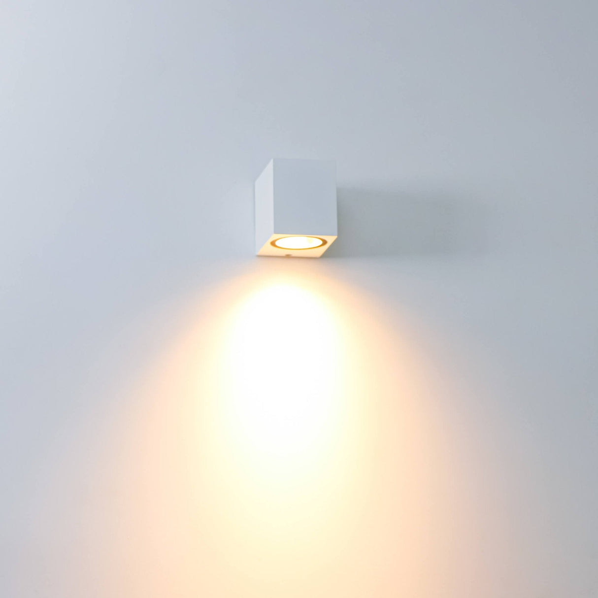 NØRD Down - LED's Light LED Wandlamp Buiten met GU10 fitting - Vierkant - IP44 - Wit - Model Rome