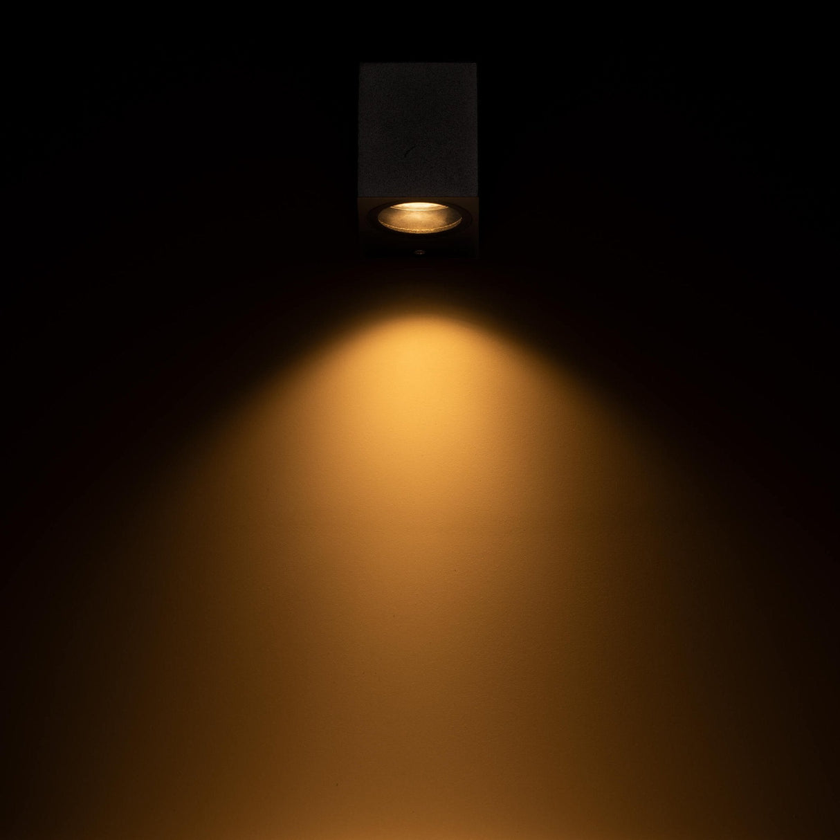 NØRD Down - LED's Light LED Wandlamp Buiten met GU10 fitting - Vierkant - IP44 - Zwart - Model Rome
