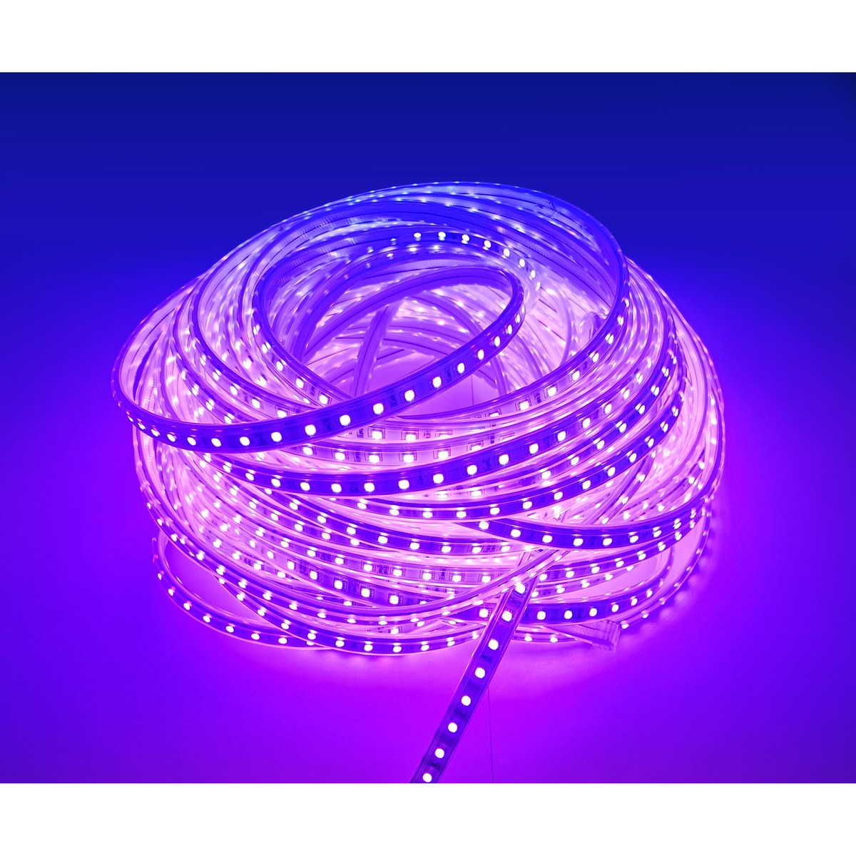 RGB LED lichtslang 230V brandend in blauw en paars