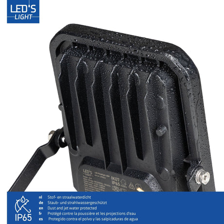 Projecteur LED 4200 lumens - 30W - Blanc froid - Étanche IP65 - Noir