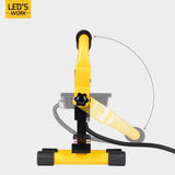 Lampe de travail LED 1800 lumens – 20 W – Blanc froid 4000 K – Étanche IP65 – Support réglable – Avec fiche