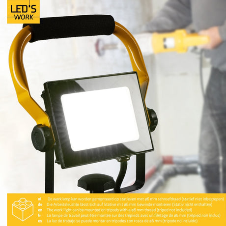 LED 30W Bouwlamp 3100 - Verstelbare beugel - Waterdicht (IP65) - Zwart geel - koelwit 4000K