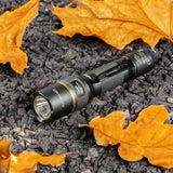 LED Zaklamp Oplaadbaar - 450 Lumen - Dimbaar - Koelwit 5000K - IPX7 Waterdicht - Zoomfunctie - USB-C