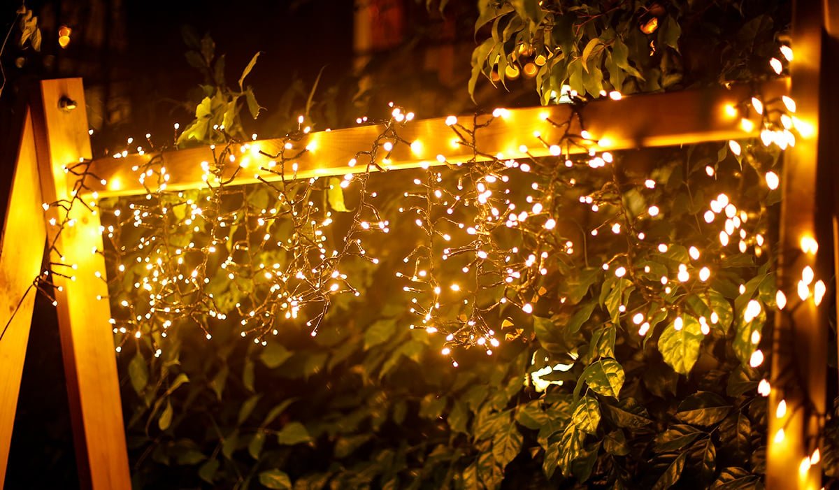 Aigostar lichtsnoer warm wit 10 meter met sfeervolle verlichting voor buitengebruik