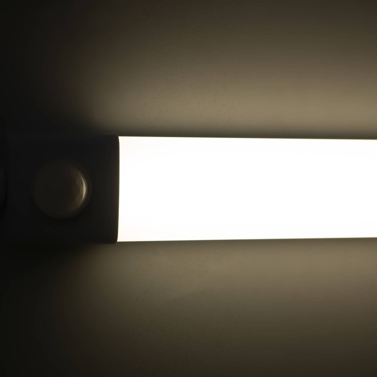 LED Vochtbestendig armatuur met PIR sensor 120cm - 4100 lumen - 36W - Koelwit 4000K - IP65 - 4 stuks
