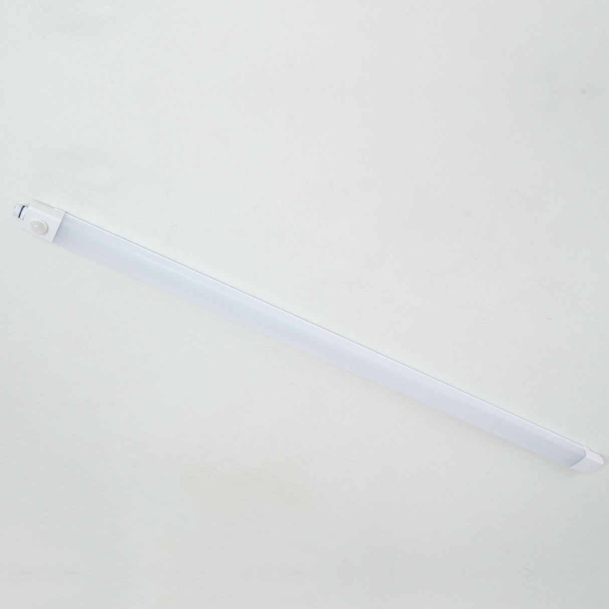 LED Vochtbestendig armatuur 120cm - 4100 Lumen - 36W - Koelwit 4000K - PIR bewegingssensor - IP65 - 230V - 2 stuks