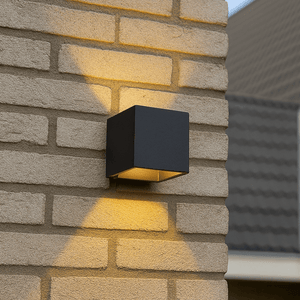 Applique LED Lumo Cube avec douille G9 - étanche IP65 - noire - source lumineuse non incluse