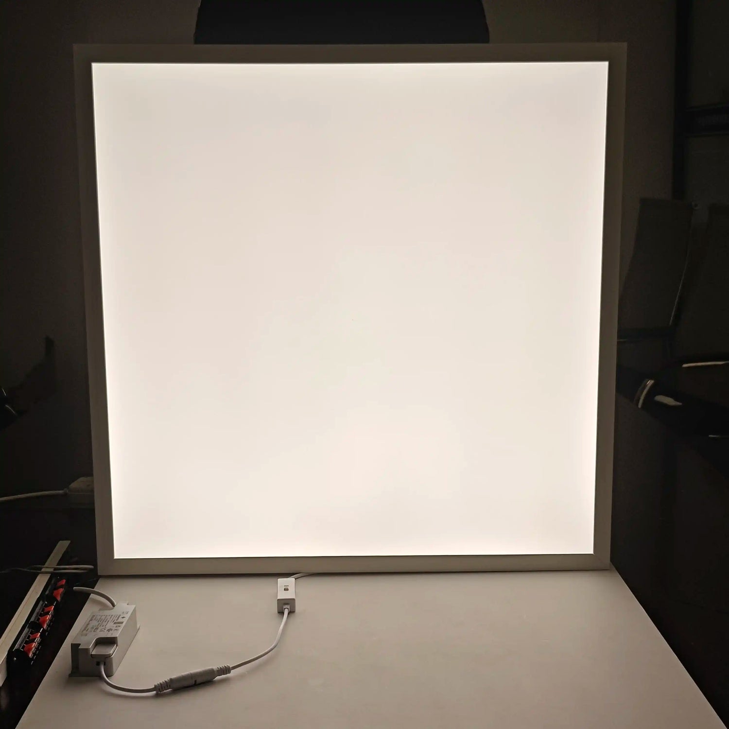 LED paneel 60x60cm 4000lm 4000K IP20 met aansluitsnoer voor verlichting binnenshuis