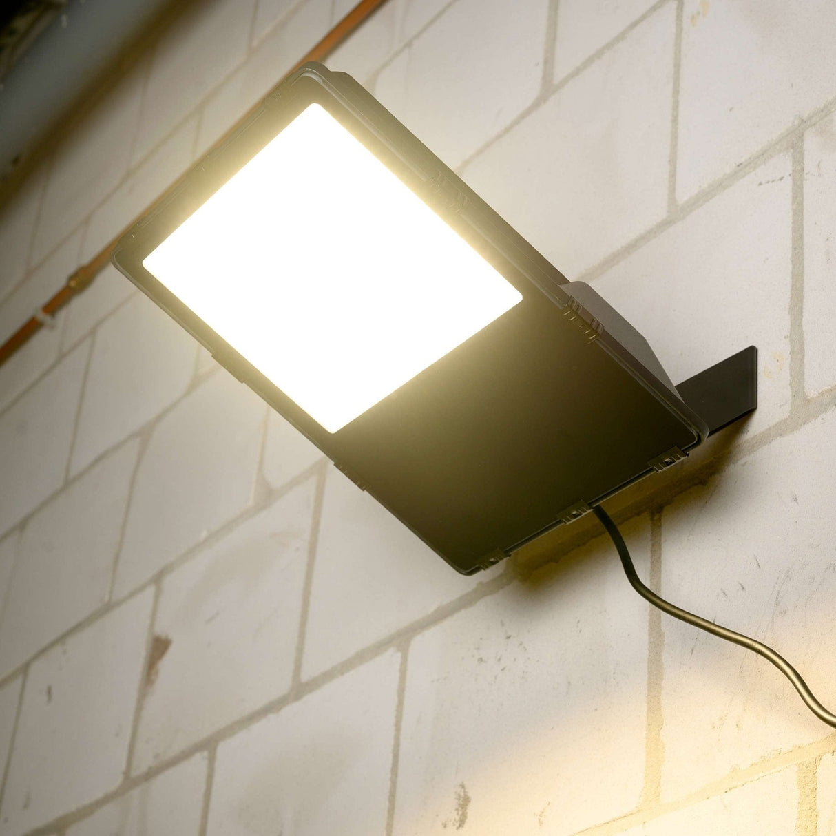 LED Schijnwerper 20500 lumen - 150W - Koelwit 4000K - IP66 Waterdicht - IK07 Slagvast - Cree LED