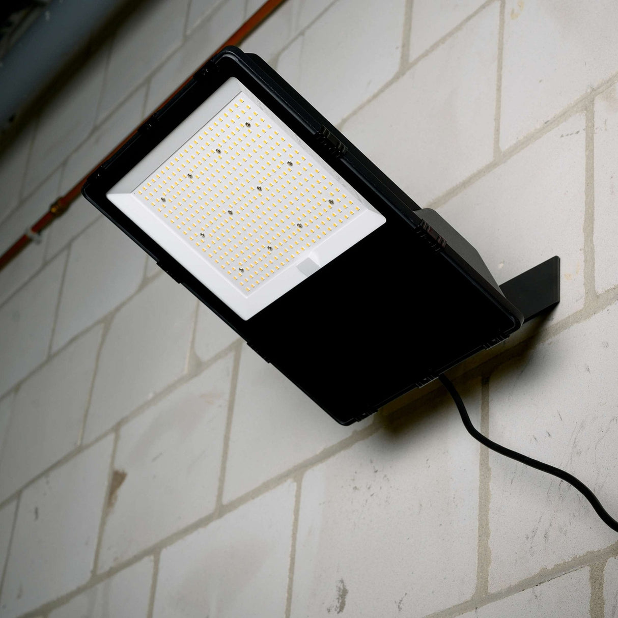 LED Schijnwerper 20500 lumen - 150W - Koelwit 4000K - IP66 Waterdicht - IK07 Slagvast - Cree LED