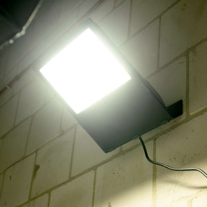 LED Schijnwerper 32000 lumen - 200W - Koelwit 4000K - IP66 Waterdicht - IK07 Slagvast