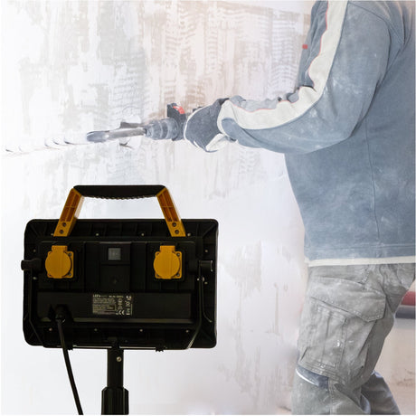 LED Werklamp 5000 lumen - 45W - Koelwit 4000K - 2 Stopcontacten - IP54 Waterdicht