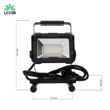 Lampe de travail LED, 2500 lumens - 30 W - blanc froid 4000 K - étanche IP65 - câble de 1,5 m - aluminium