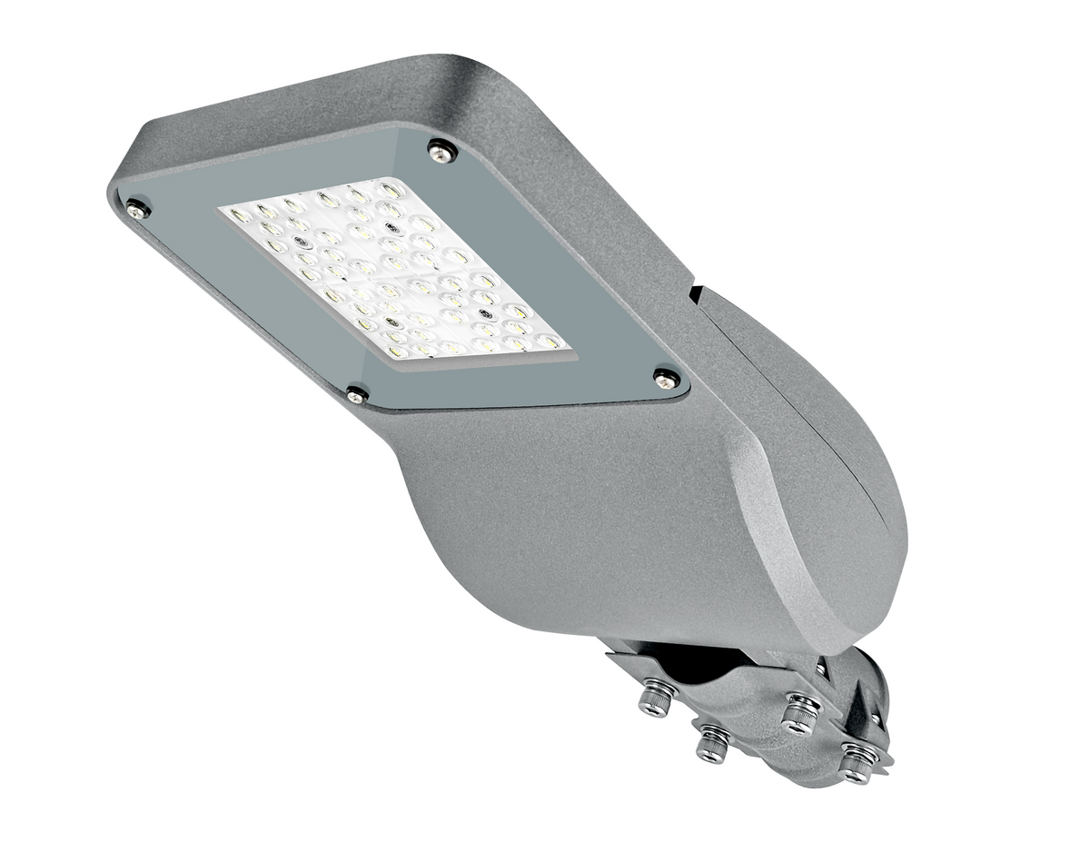 2× 30W 3000K straatlamp + 2 mastadapters