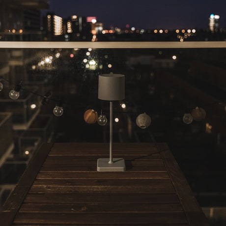 Lampe de table LED rechargeable 175 lumens - Intensité variable - 3 couleurs de lumière - Tactile - IP54 - Grise