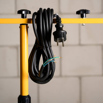 Câble extérieur universel à 3 conducteurs avec fiche UE - longueur de 5 mètres - IP44 résistant aux projections d’eau - H07RN-F 3G1.0 mm²